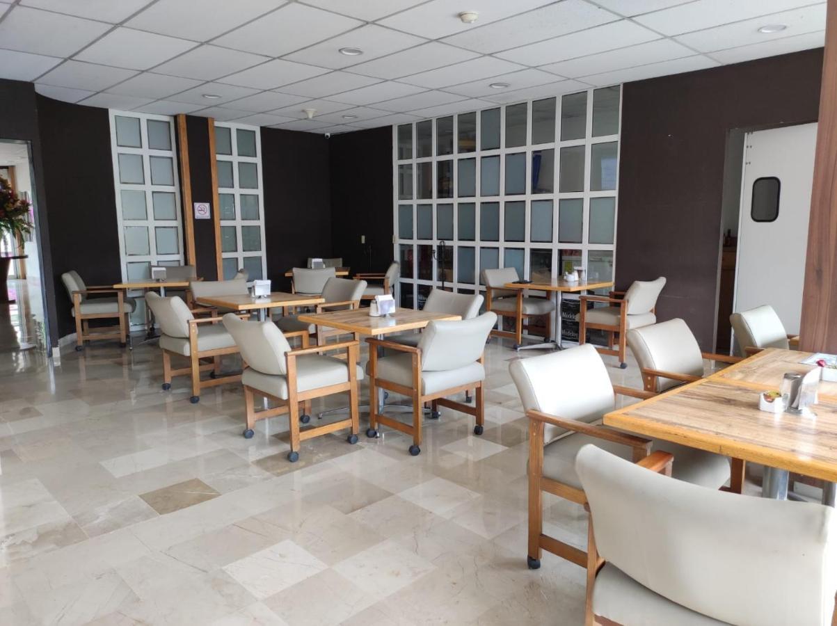 Oliver - Tlalnepantla 3*