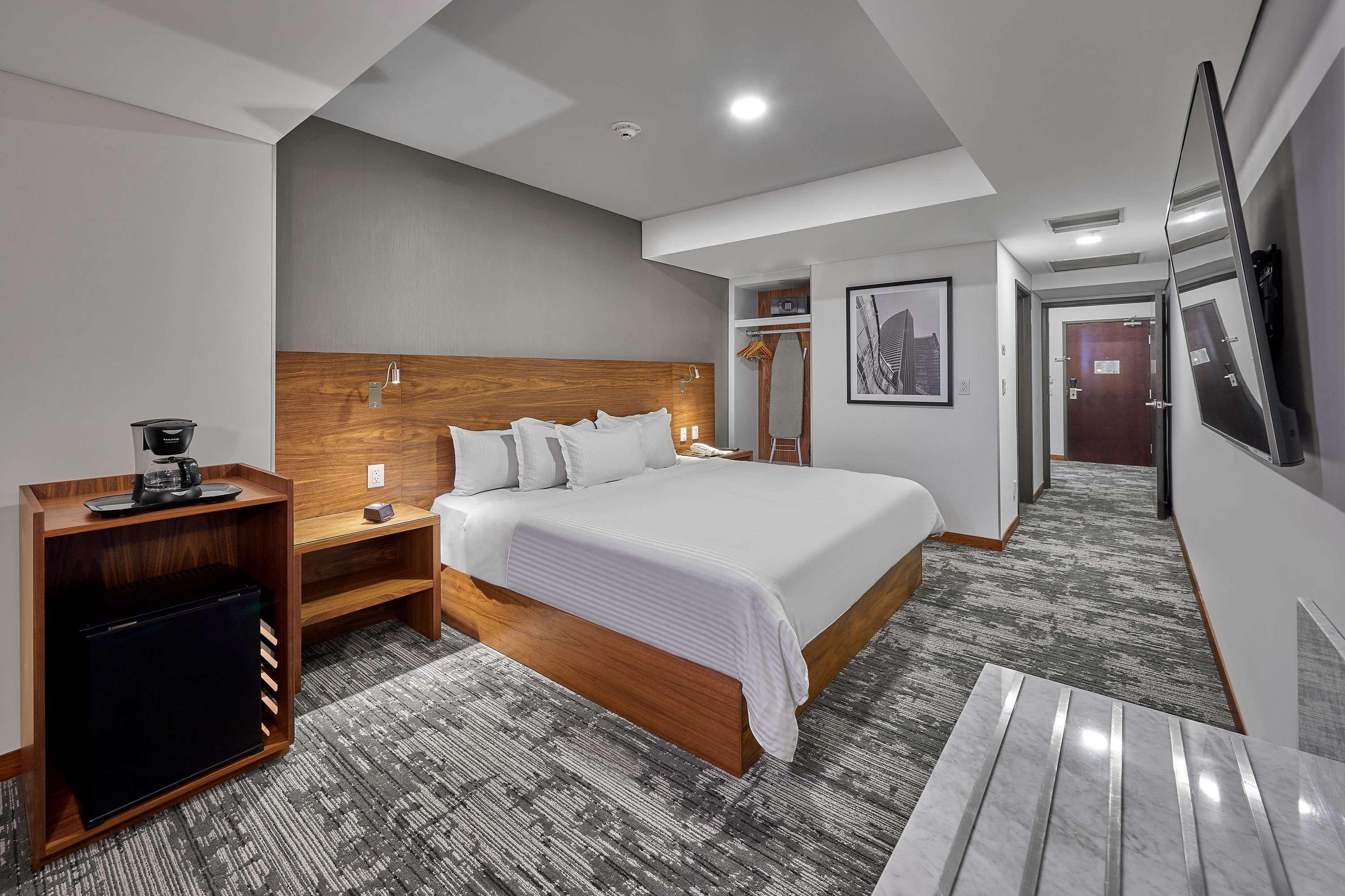 Wyndham Garden - Polanco Hotel