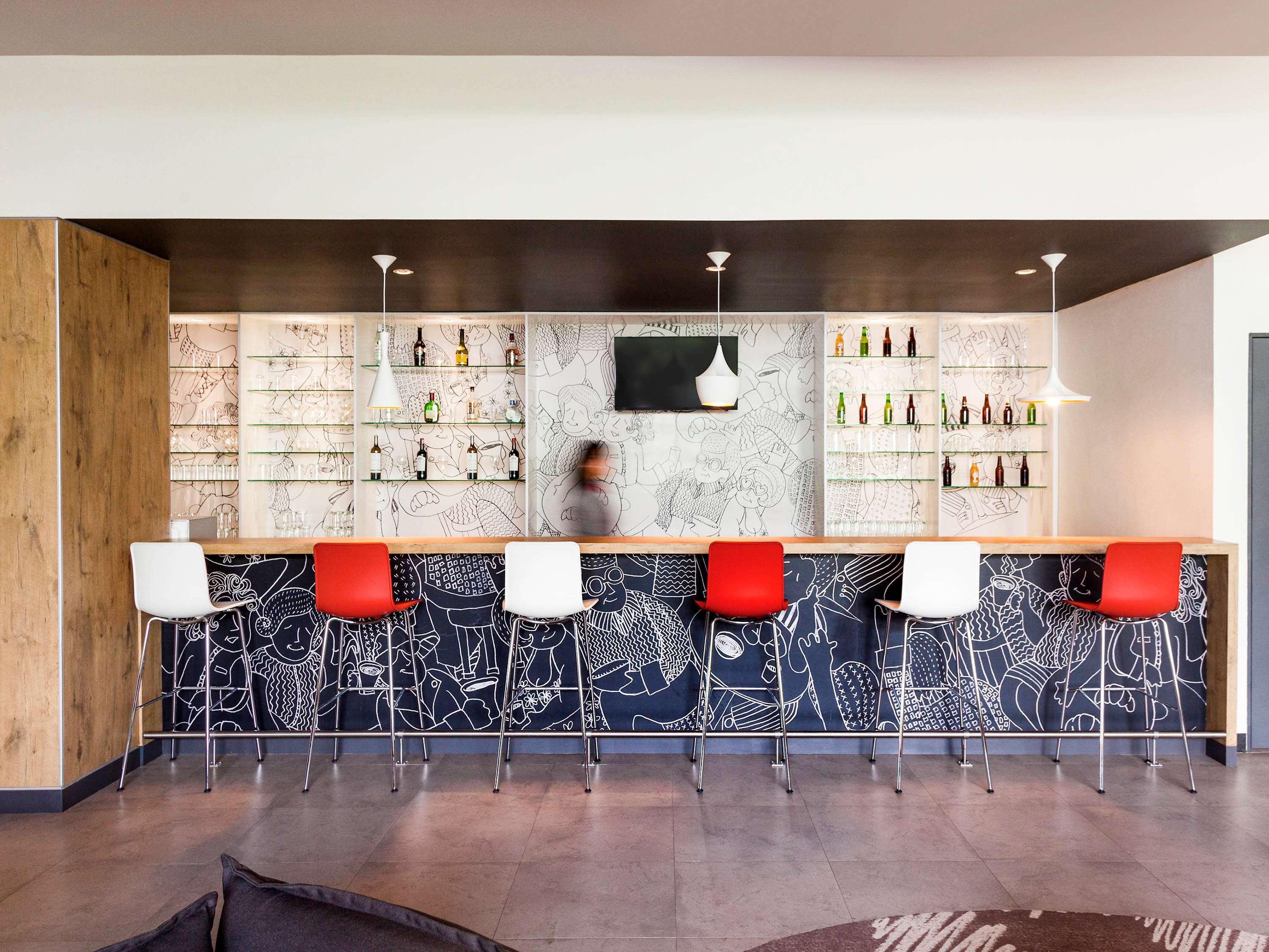 Ibis Alameda 3*