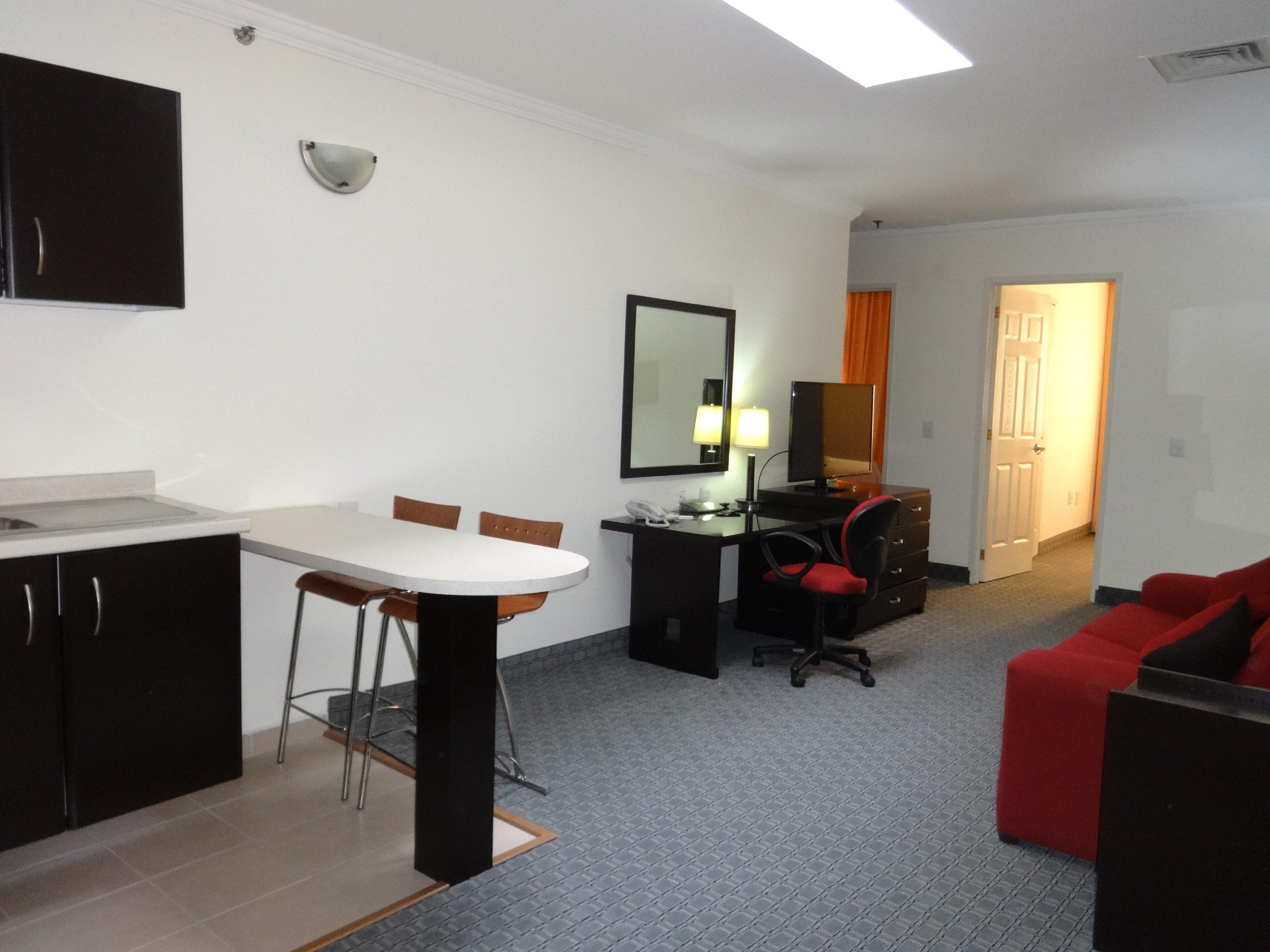 Ramada By Wyndham Ciudad De Perinorte Hotel 3*