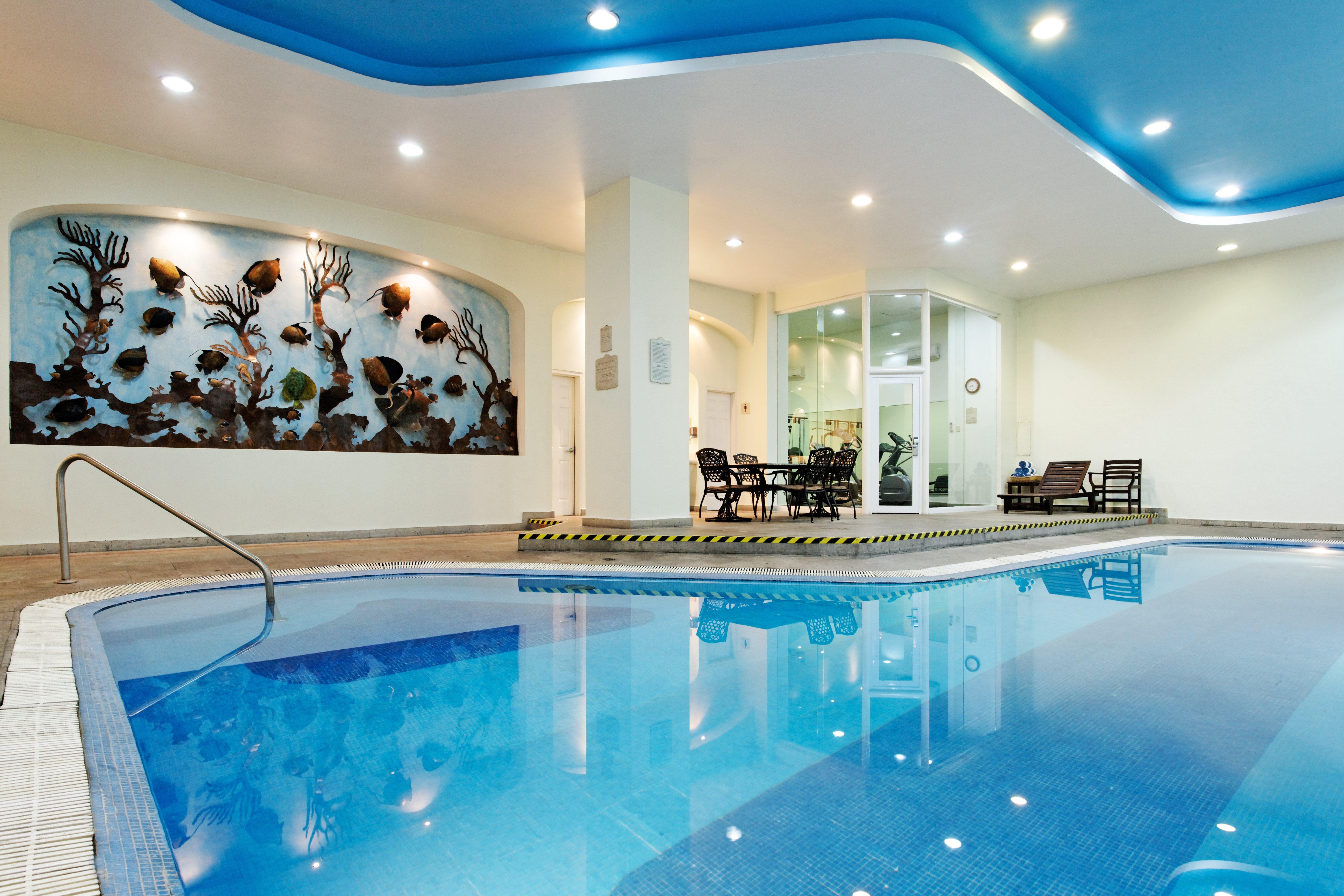 Hotel Ramada By Wyndham Ciudad De Perinorte 3*