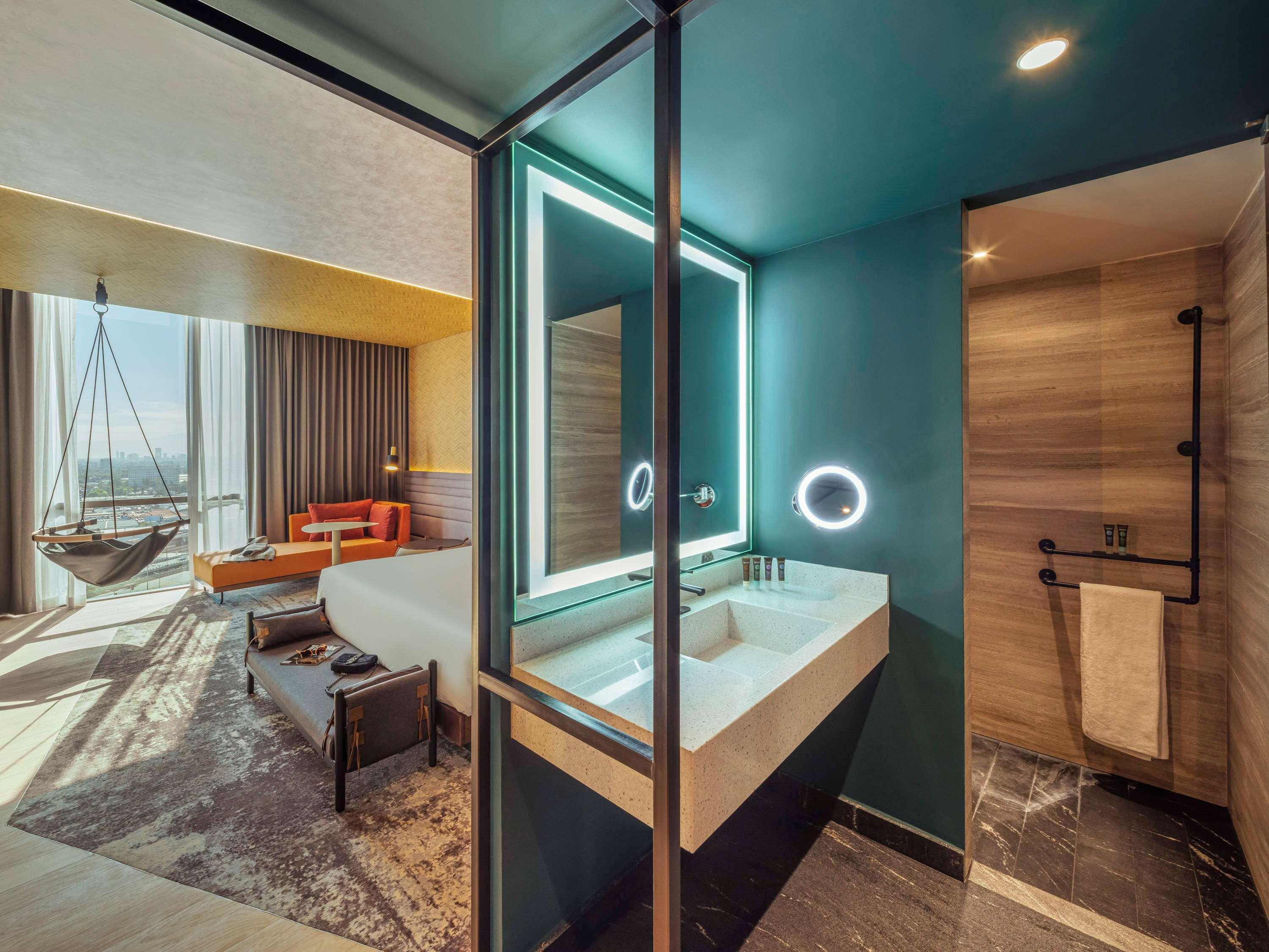 Novotel Mexico Toreo 4*