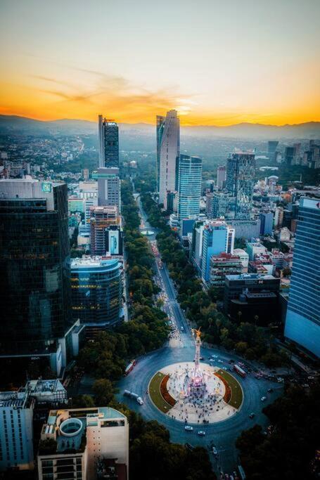 In The Touristic Heart Of Apartment Mexico City
