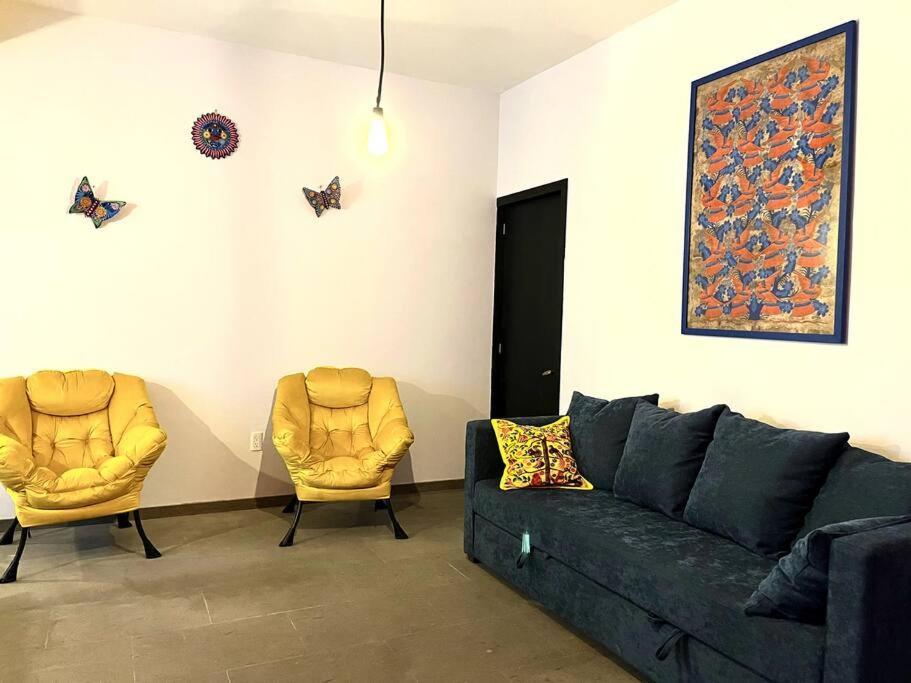 Apartment In The Touristic Heart Of *
