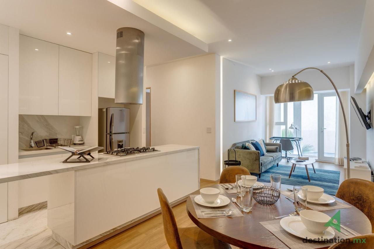 Lovely & Spacious With Pool & Gym In La Condesa - Icon Apartment Mexico City
