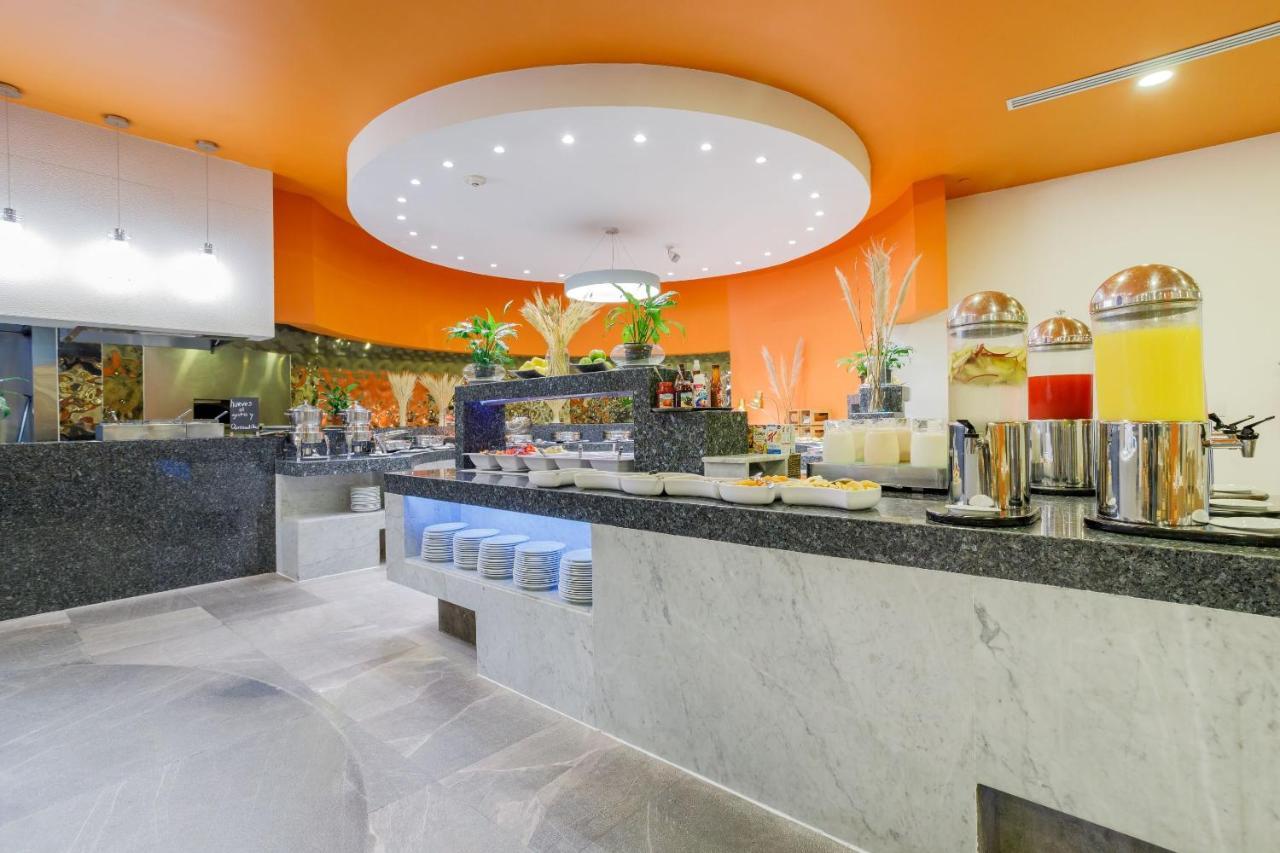 Camino Real Santa Fe 5* Mexico City