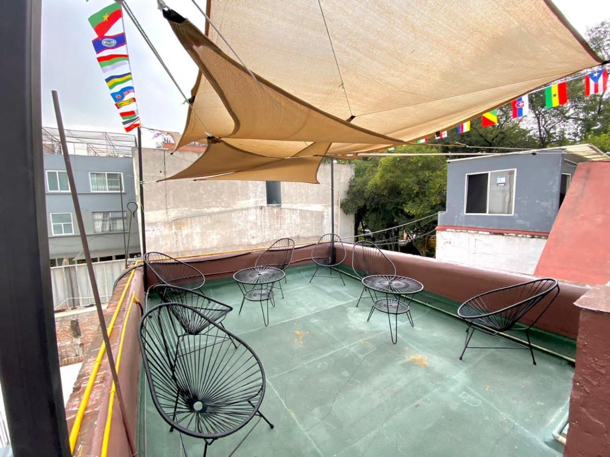 Roomies Parque Guest house Mexico City