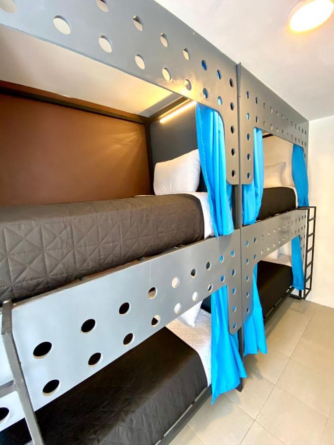 Roomies Parque Guest house Mexico City