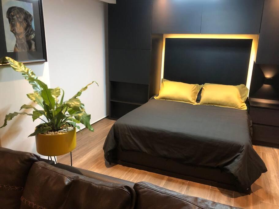 Apartamento Black Loft. Moderno Y Nuevo, Super Ubicado.