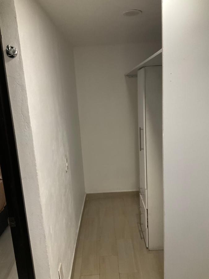 Almendra Apartment *