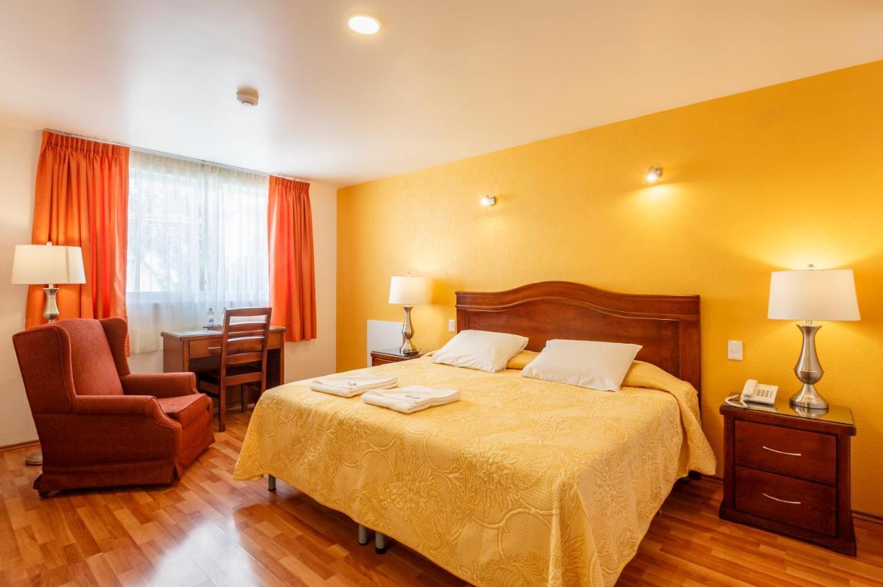 Casa Gonzalez Hotel 4*