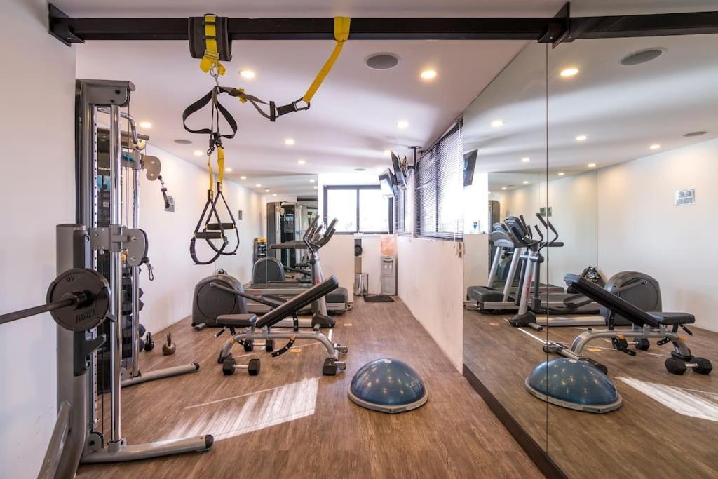 Fantastic Chic Penthouse Private Terrace & Jacuzzi Apartment *
