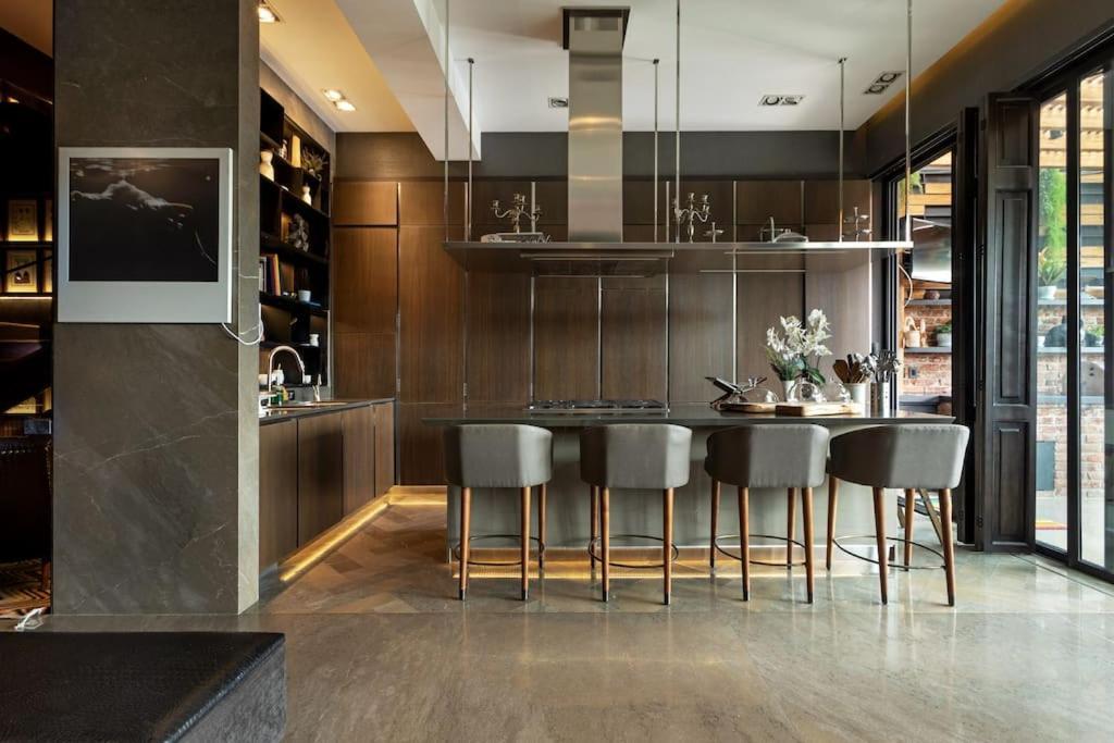 Apartment Luxurious Penthouse Oasis