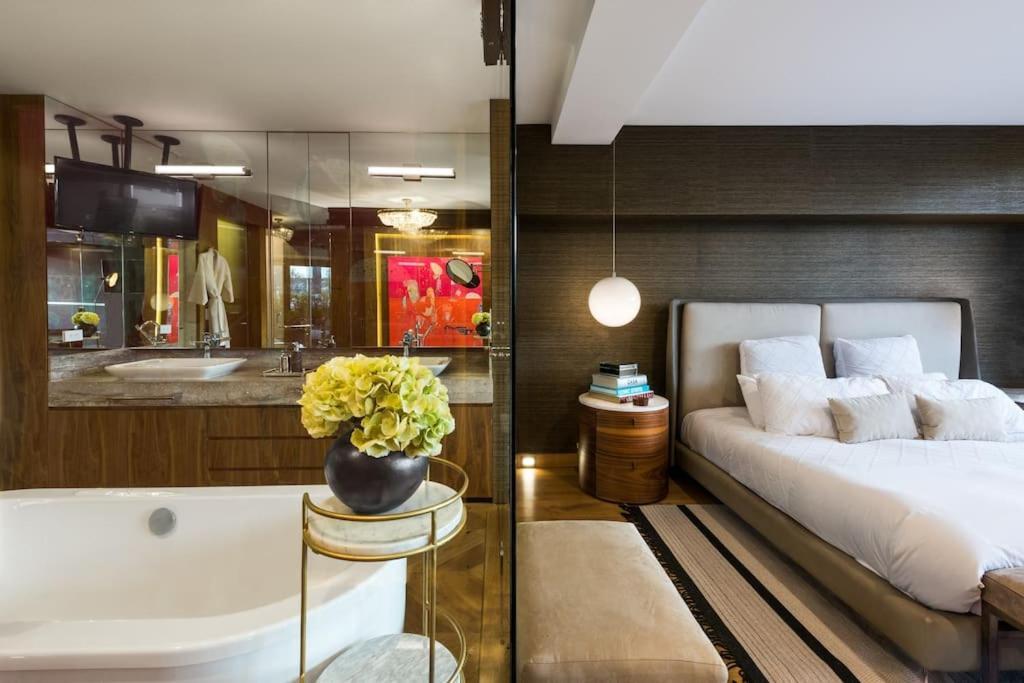 Apartment Luxurious Penthouse Oasis