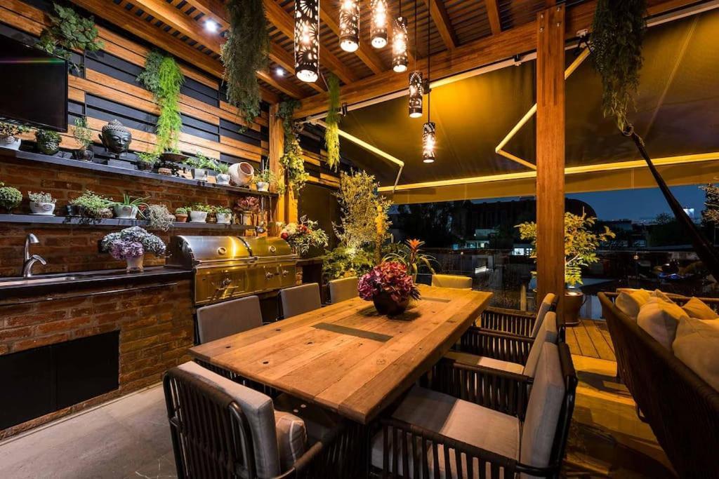 Luxurious Penthouse Oasis Apartment Mexico City