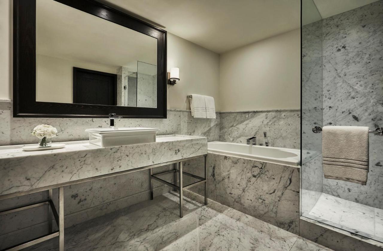 Hotel Four Seasons