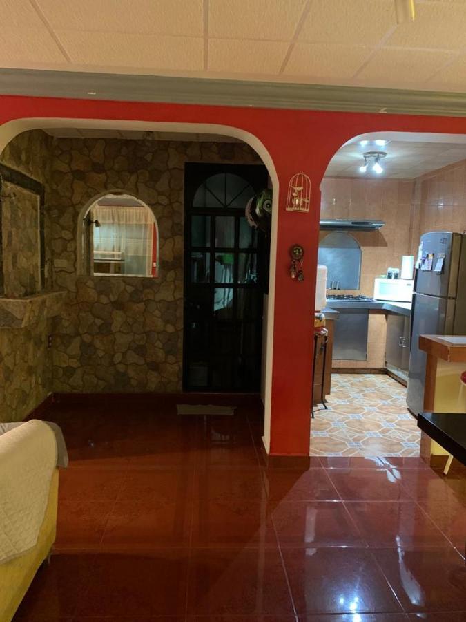 Hermosa Casa A 10 Minutos Del Aeropuerto Homestay *