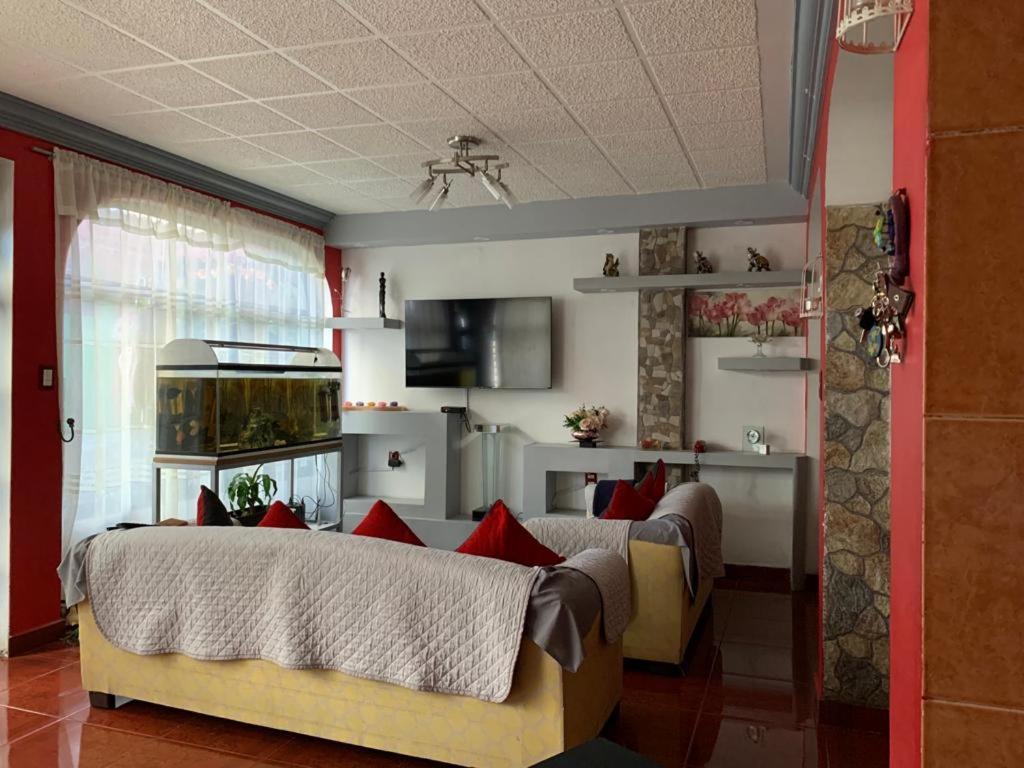 Homestay Hermosa Casa A 10 Minutos Del Aeropuerto