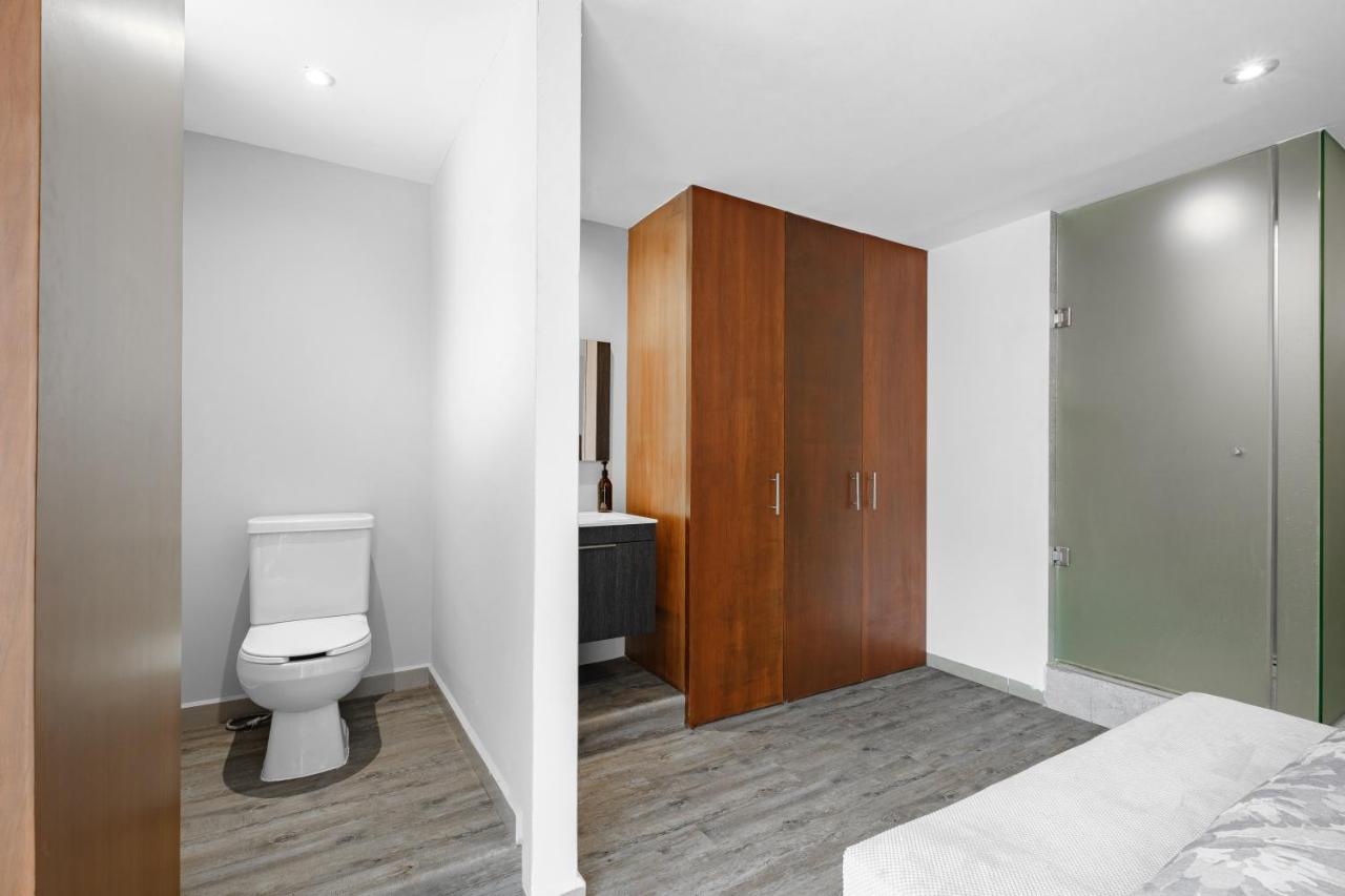 Urban Getaway, Trendy Polanco, Office *