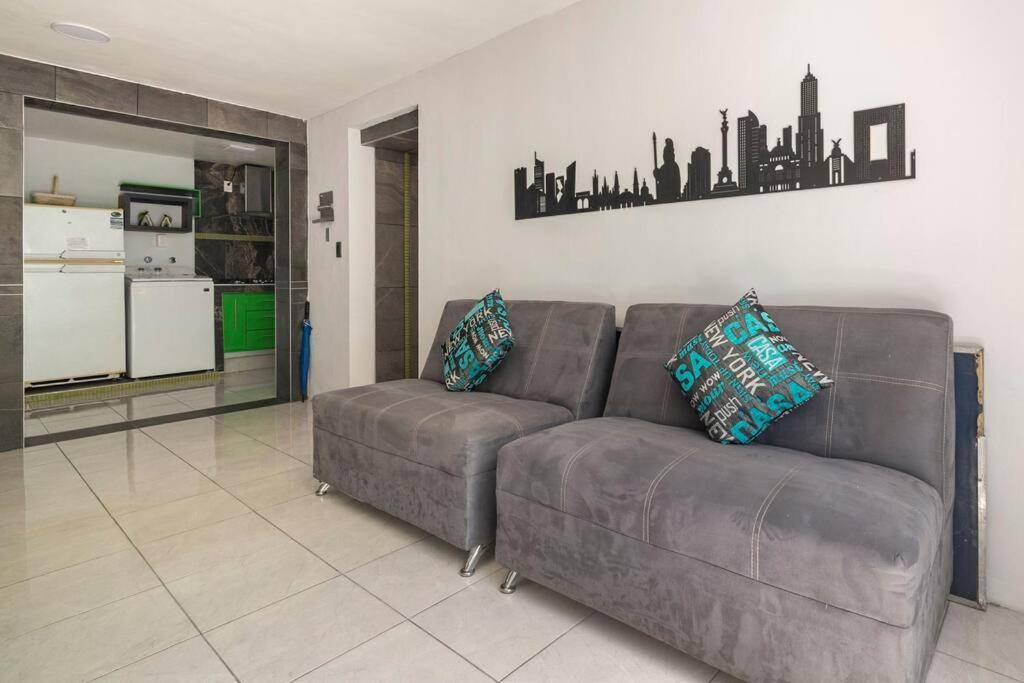 Lui Confortable Moderna Con Bano Privado Apartment