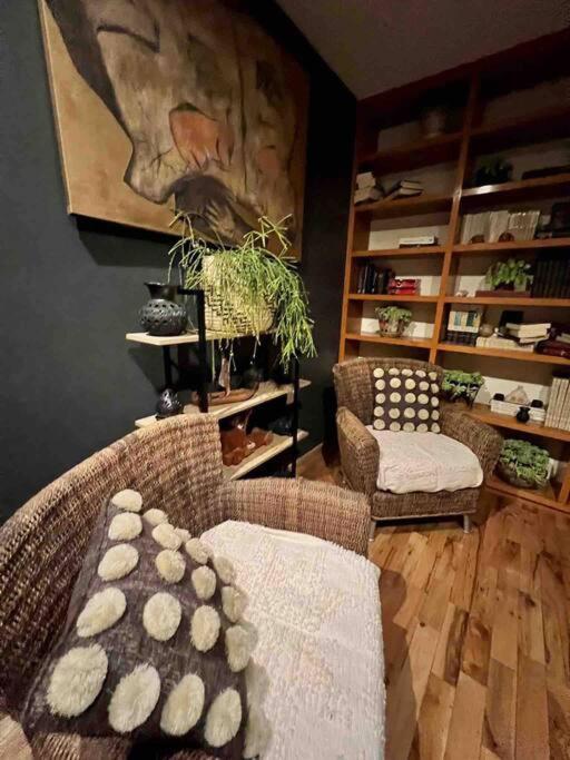 Luxurious Mid Century Modern Folk Art * Mexico City