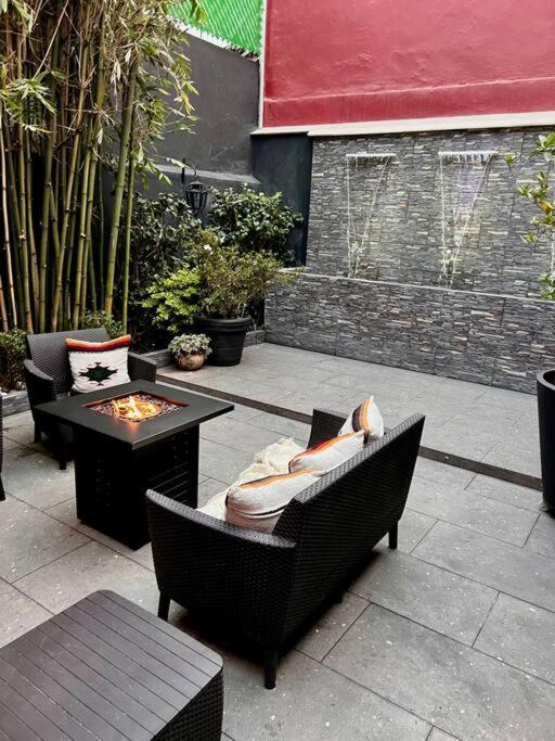 Luxurious Mid Century Modern Folk Art * Mexico City