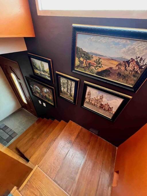 Holiday home Luxurious Mid Century Modern Folk Art Mexico City