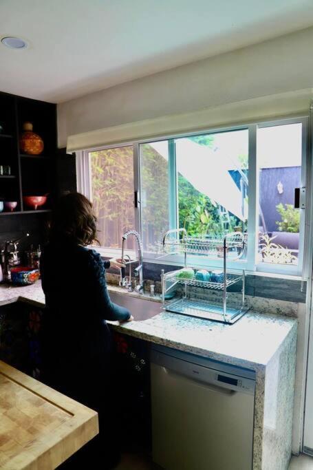 Luxurious Mid Century Modern Folk Art Holiday home