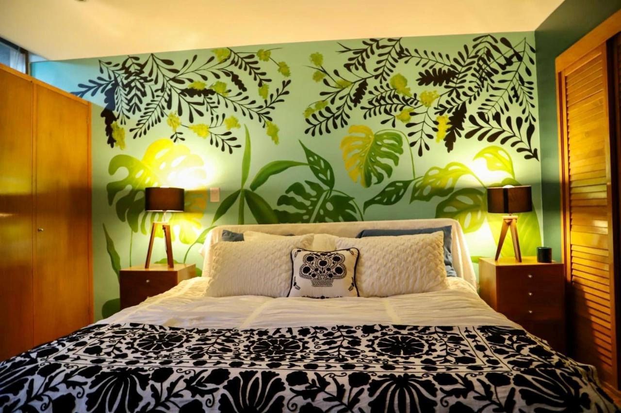Holiday home Luxurious Mid Century Modern Folk Art Mexico City