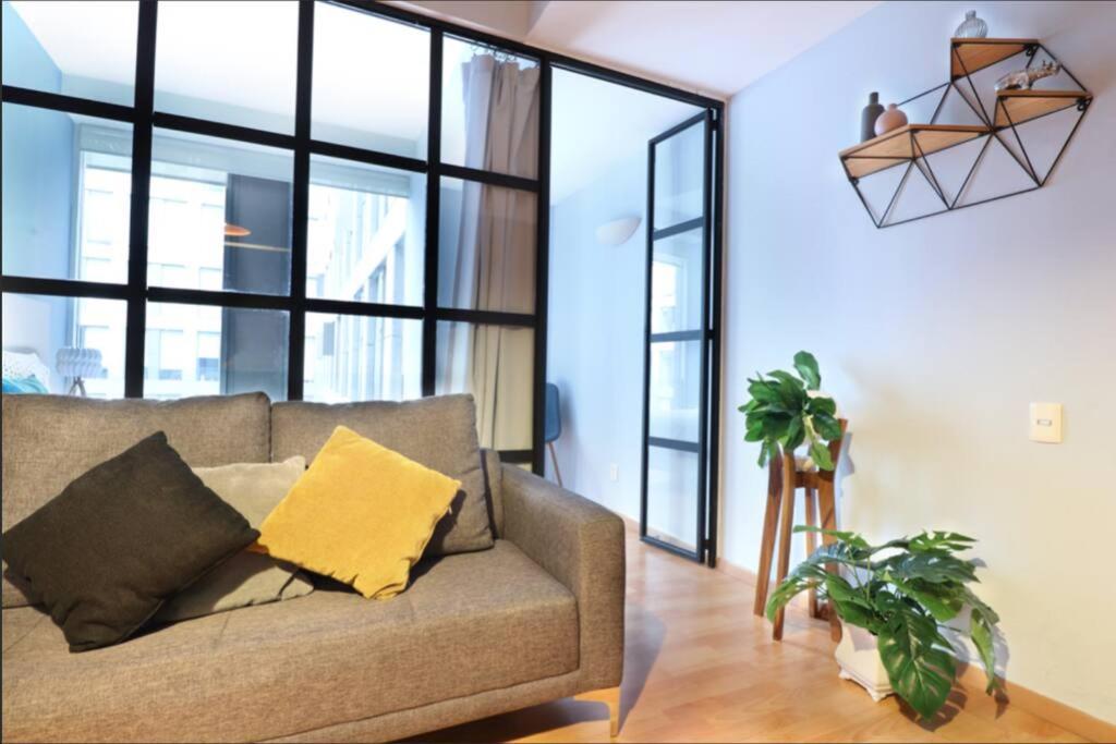 Downtown Pool & Gym Apartment Mexico City