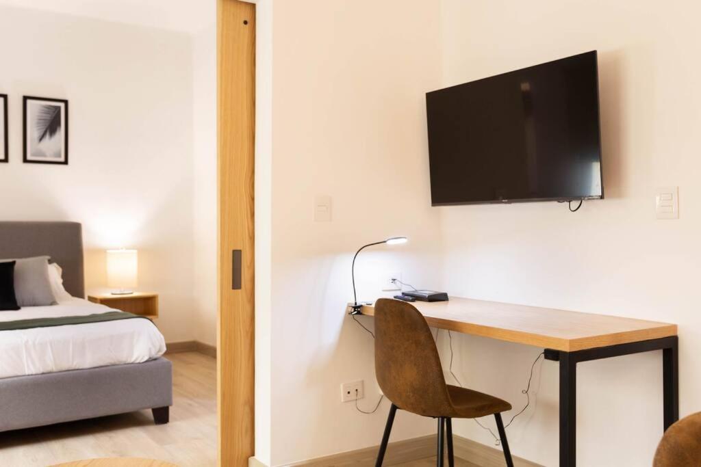 Great Location. Renovated In Roma Norte Apartment