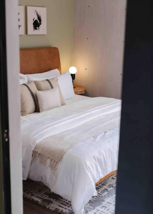 Mr W Design Location Condesa 702 * Mexico City