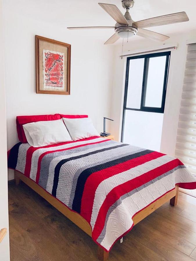 Apartment In The Heart Of *