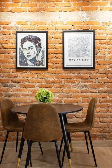 Great Location. Renovated In Roma Norte Mexico City