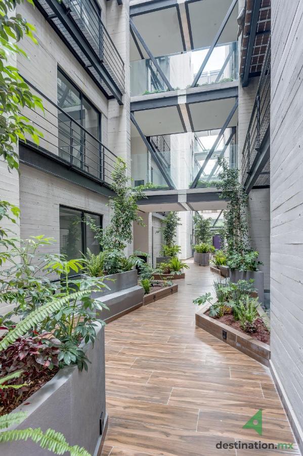Apartment Cozy With Private Balcony, Pool, And Gym - Kansas 511 *