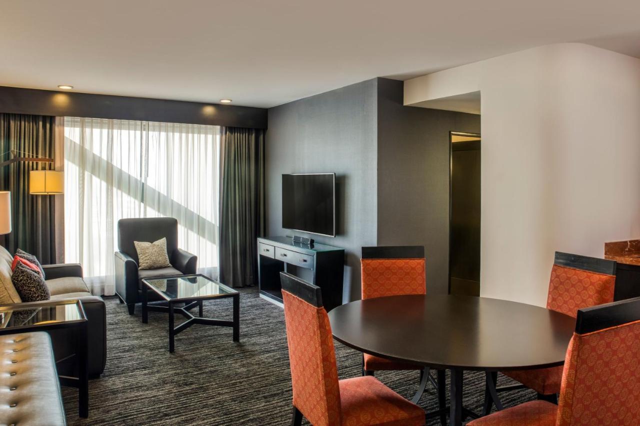 Le Meridien Hotel