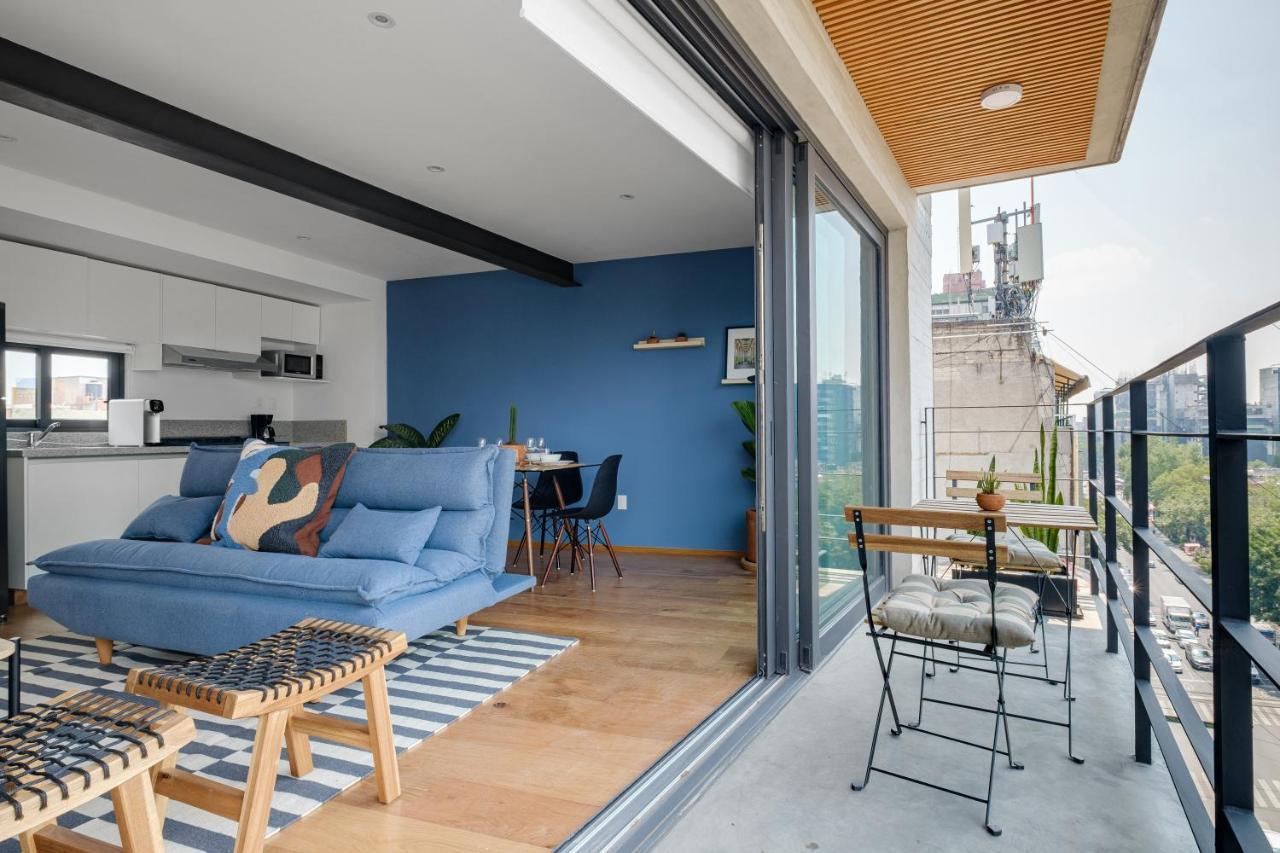 Modern La Condesa Pet Friendly