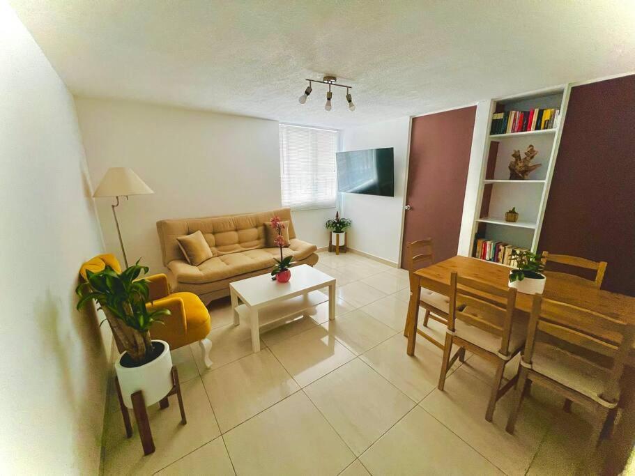 Hermoso Departamento A Dos Cuadras De Col. Roma * Mexico City