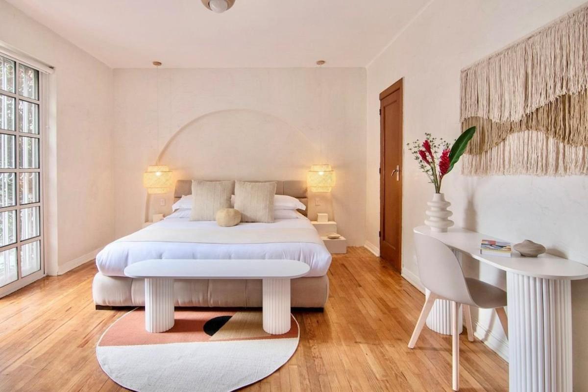 Stunning House Steps From Masaryk, Polanco Villa *