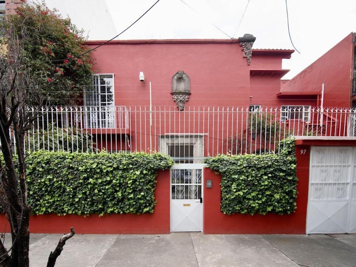 Stunning House Steps From Masaryk, Polanco *