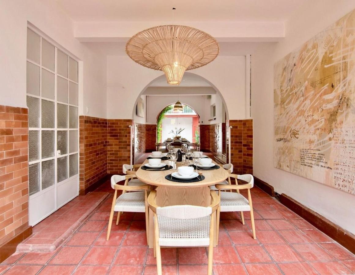 Villa Stunning House Steps From Masaryk, Polanco