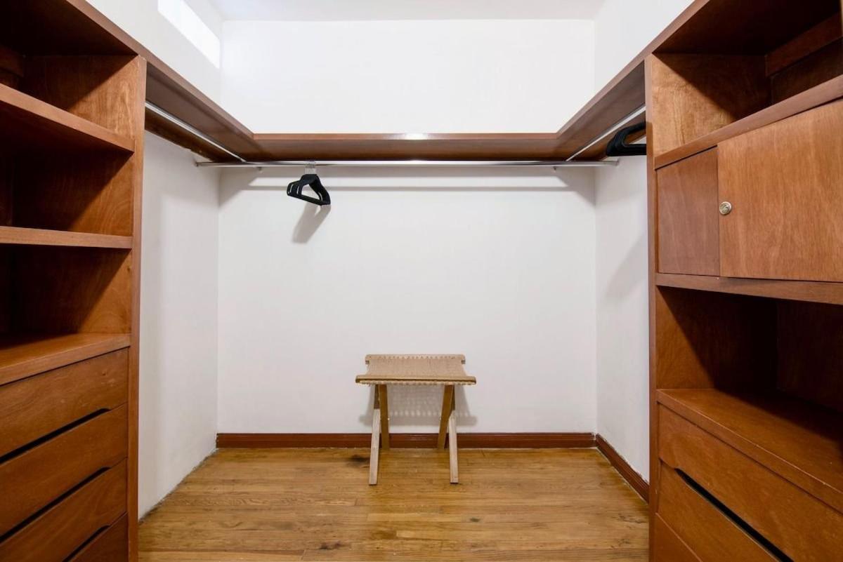 Stunning House Steps From Masaryk, Polanco