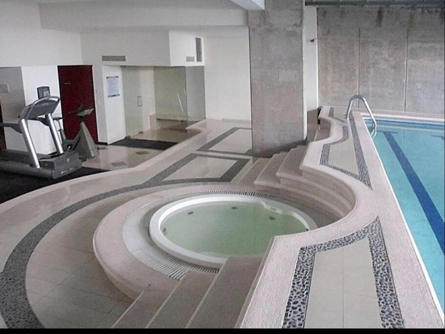 Loft Reforma Downtown Pool/jacuzzi/gym/roof Mexico City