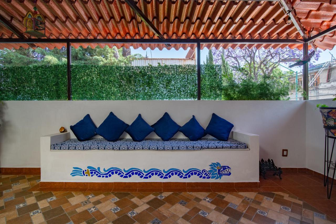 Ursus, Mi Casita En Mexico City
