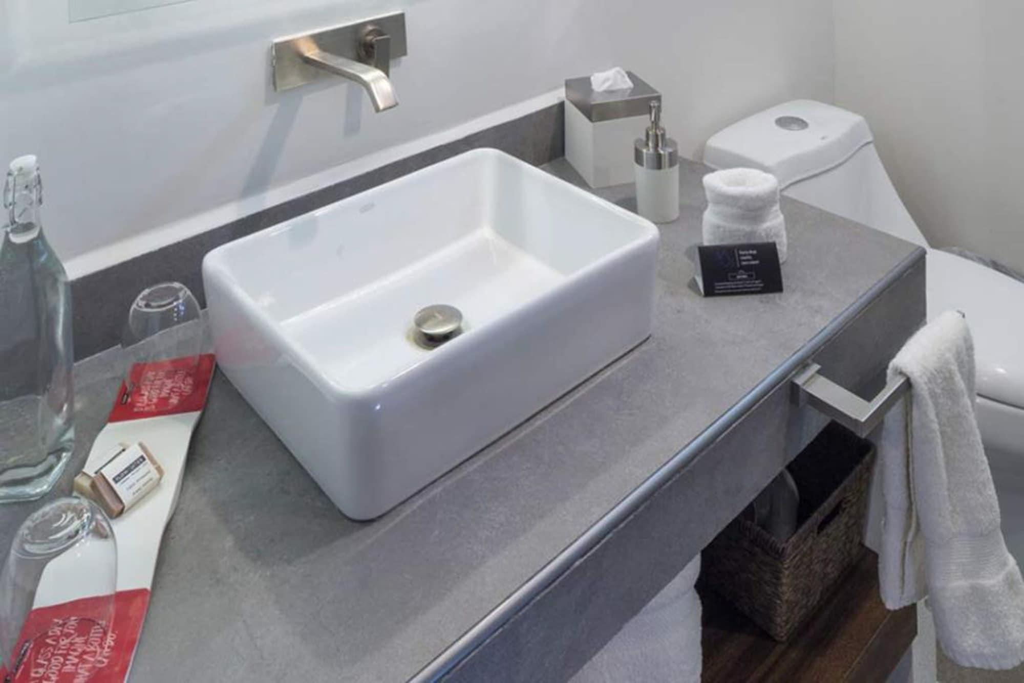 Flowsuites Wtc Aparthotel