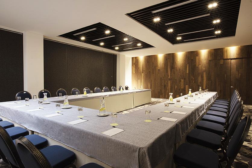 Krystal Grand Insurgentes Hotel 5*