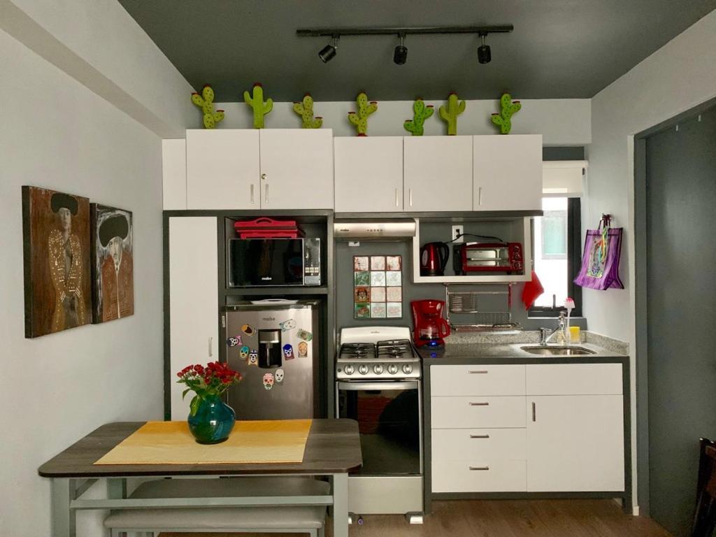 Viva La Vida Apartment *