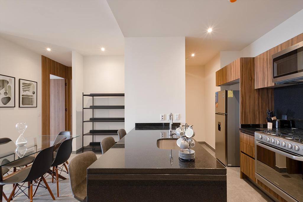 Stylish 2-bedroom In Begrand Reforma Apartment Mexico City