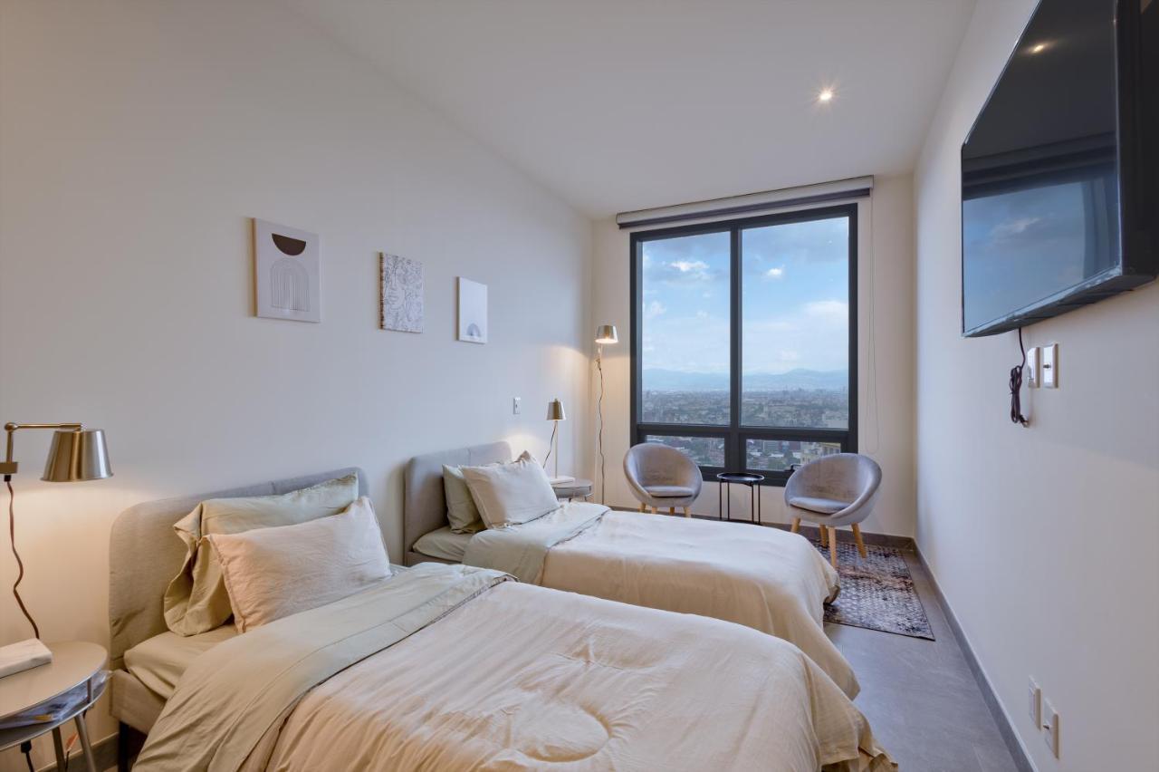 Stylish 2-bedroom In Begrand Reforma