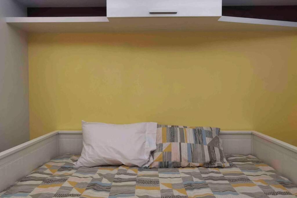 Apartment Modern Artist Apt., Overlooking Parque Espana *